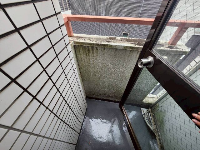 【バルコニー】