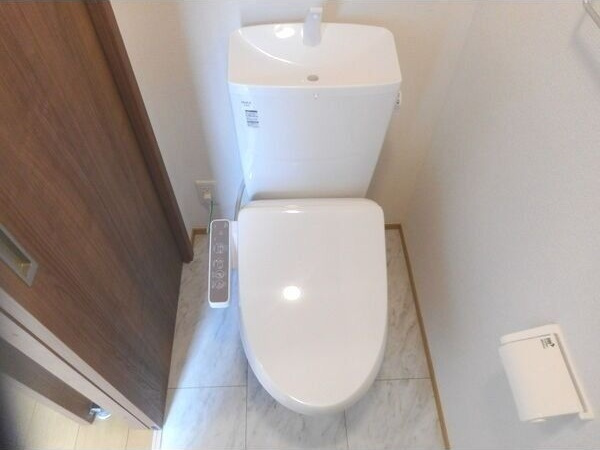 TX前沢 Aのトイレ