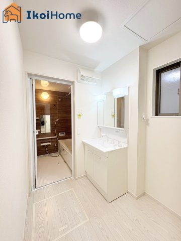 明石市藤江2期　新築戸建の洗面所|【ホームページに現地動画掲載中】●年中無休：当日予約可●洗濯パン未設置。設置依頼等も承っております