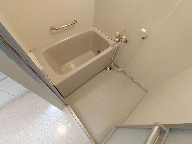 神戸市須磨区南落合１丁目の賃貸マンションの浴室