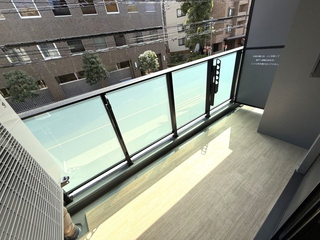 【バルコニー】
