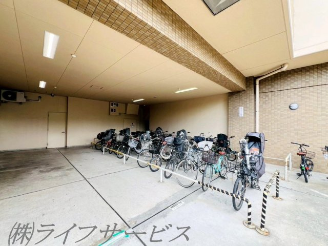 【駐輪場】 | ファミール新大阪ネクス都 | 駐輪場