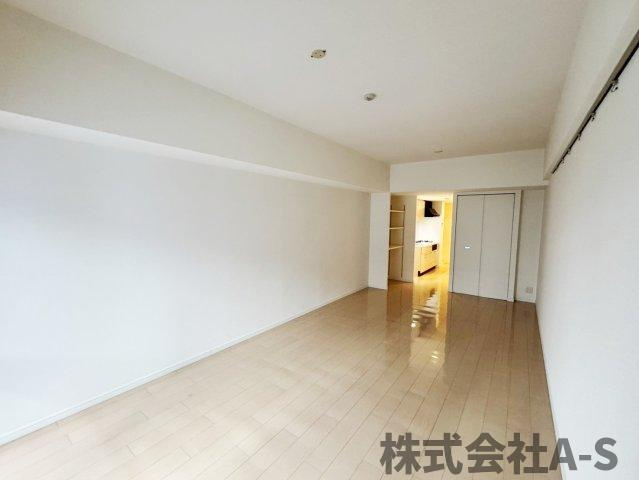 カスタリア伏見の居間・リビング