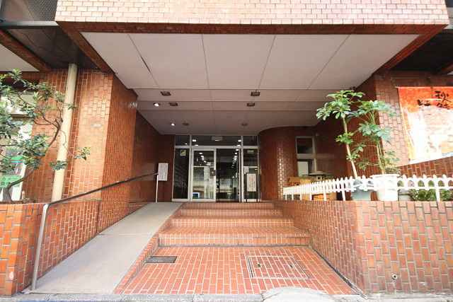 【エントランス】