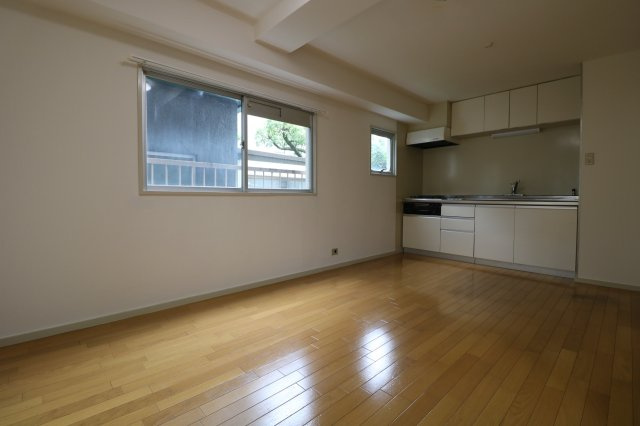 【居間・リビング】