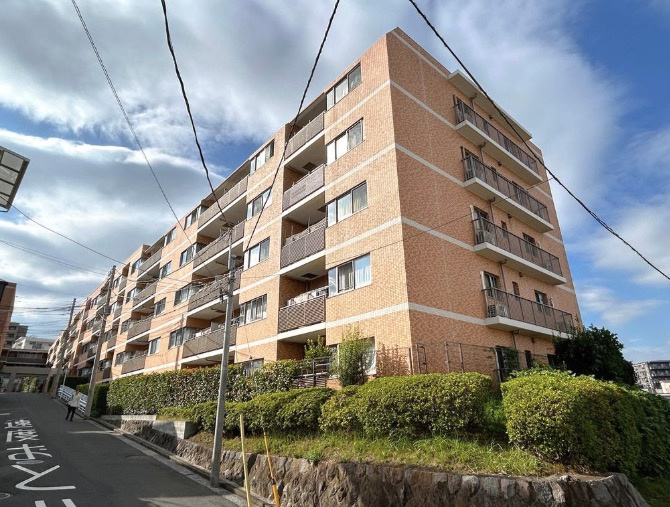 ★仲介手数料無料★ グレイスガーデン上大岡