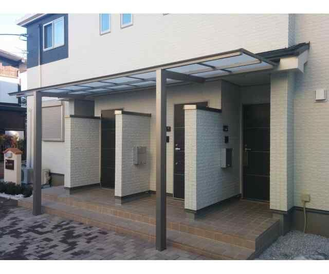 メゾンサクラのエントランス