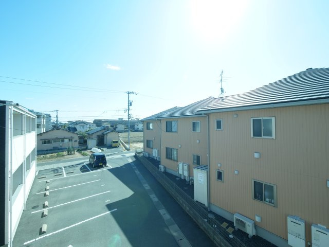 スカイガーデン万倍Ｂの駐車場