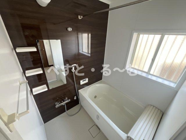 伊川谷町有瀬戸建の浴室