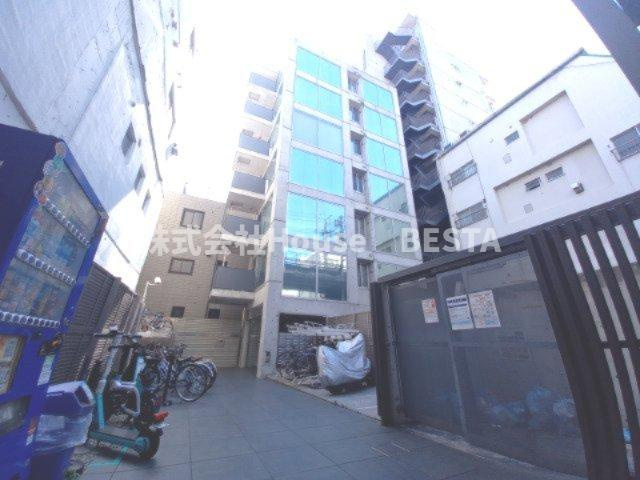 イーストヴィレッジ三宮の外観