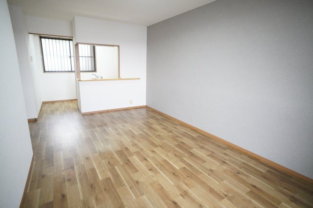 プラムハウスⅡの居間・リビング