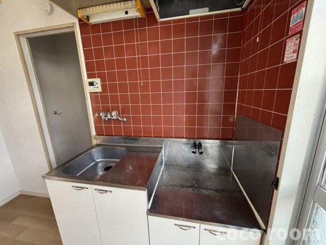 コーポ八好Aの居間・リビング