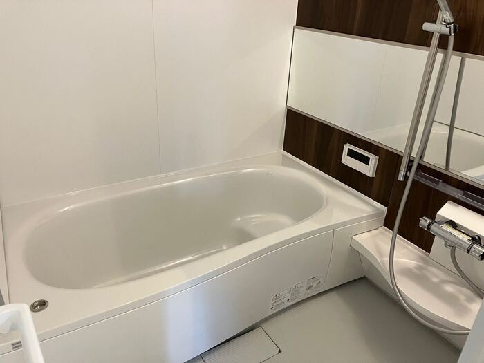 泉大津市東豊中町２丁目のハイツの浴室|日々の疲れを癒すお風呂付です