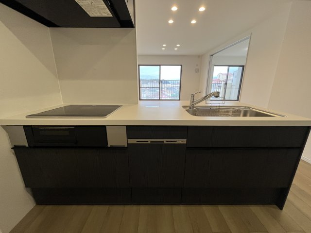 リベーラガーデン Ｅ棟（セントラルイースト）のキッチン