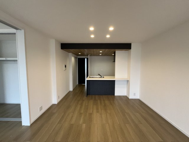 リベーラガーデン Ｅ棟（セントラルイースト）の居間・リビング