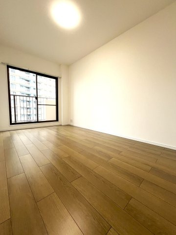 リベーラガーデン Ｅ棟（セントラルイースト）の洋室