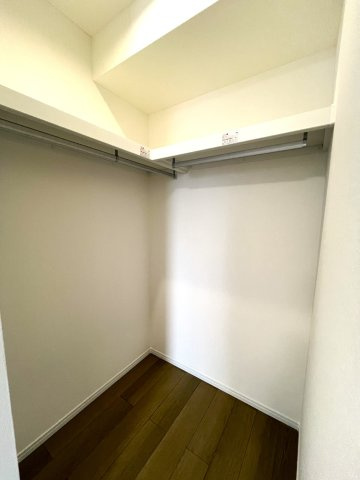 リベーラガーデン Ｅ棟（セントラルイースト）の洋室