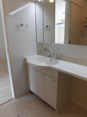 アールエム吉尾 B棟|B101 洗髪洗面化粧台