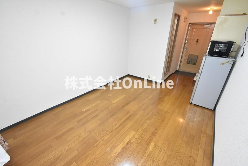東大阪市上小阪２丁目の賃貸マンションの洋室