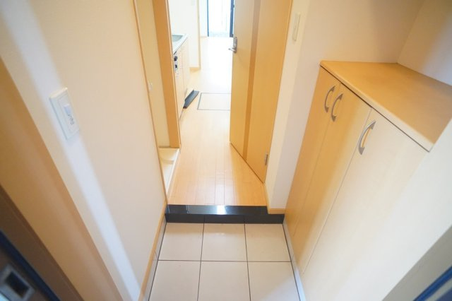 レオ・グランドメゾンの玄関