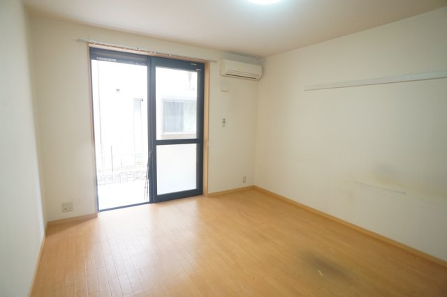 レオ・グランドメゾンの居間・リビング