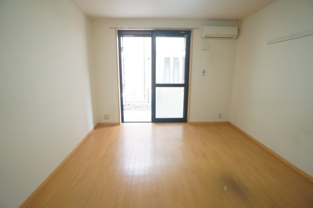 レオ・グランドメゾンの居間・リビング