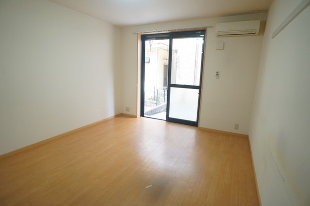 レオ・グランドメゾンの居間・リビング