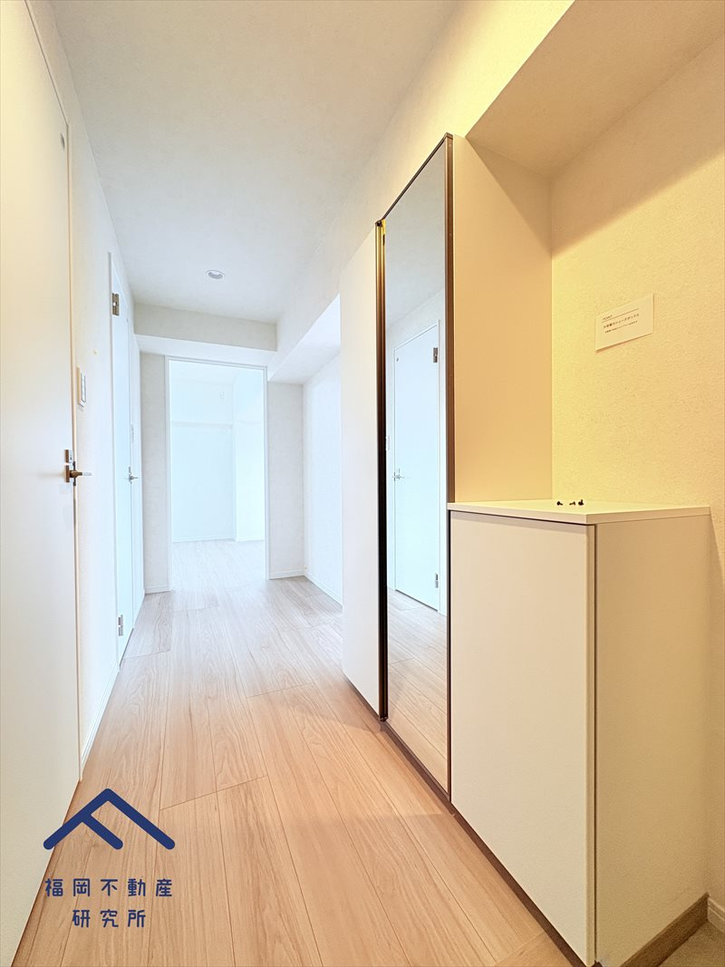 ロマネスク井尻第6の玄関