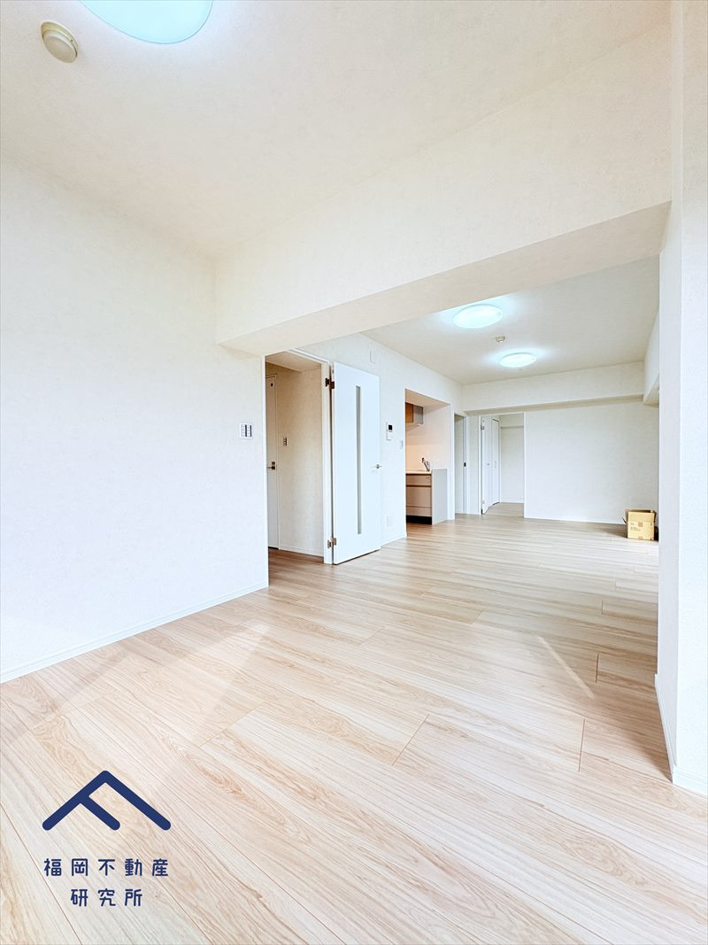 ロマネスク井尻第6の居間・リビング