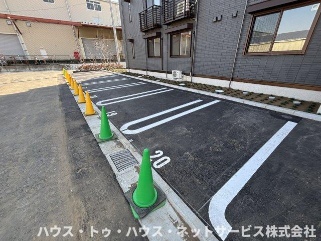 ローテ　ベルクの駐車場