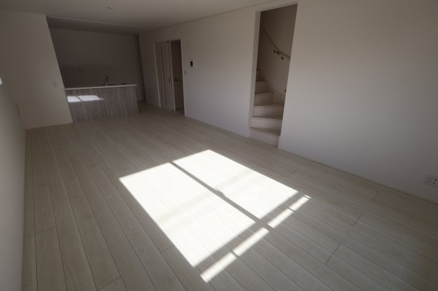 《仲介手数料無料》南区大字太田窪2609-4新築一戸建て