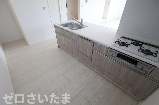 《仲介手数料無料》南区大字太田窪2609-4新築一戸建てのキッチン