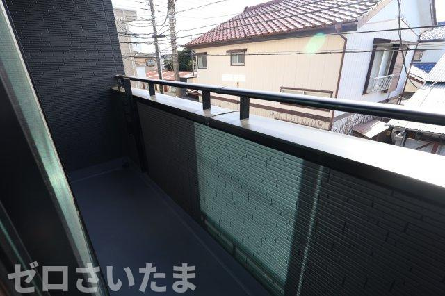 《仲介手数料無料》南区大字太田窪2609-4新築一戸建てのバルコニー