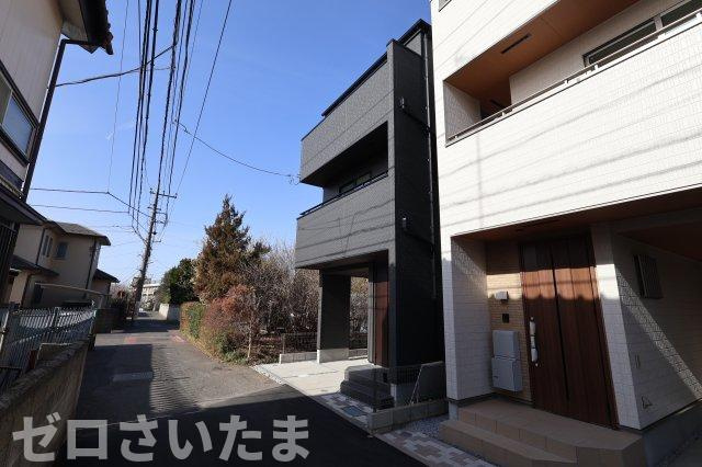 《仲介手数料無料》南区大字太田窪2609-4新築一戸建ての外観