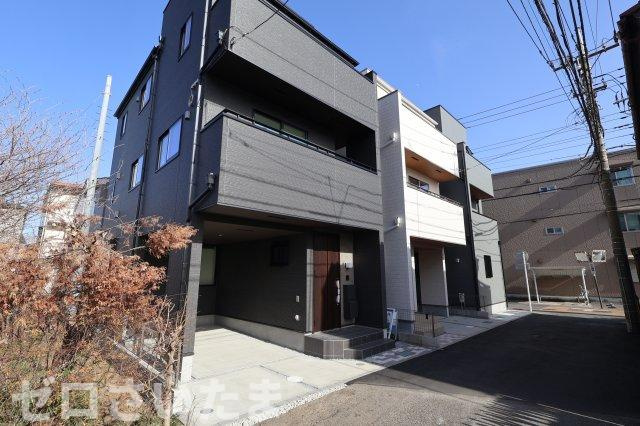 《仲介手数料無料》南区大字太田窪2609-4新築一戸建ての外観