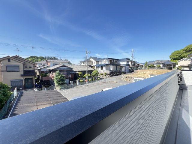 橿原市菖蒲町　第1期　全2棟のバルコニー|陽当たり良好のバルコニーで洗濯も快適