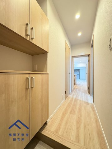 ライオンズマンション平尾台３号棟の玄関