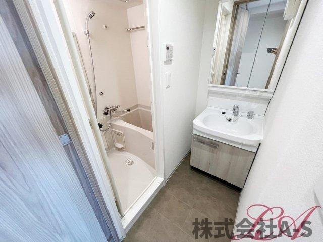 プレサンス上前津エレスタの洗面所|同間取り画像使用
実際のお部屋と色などが異なる場合がございます。