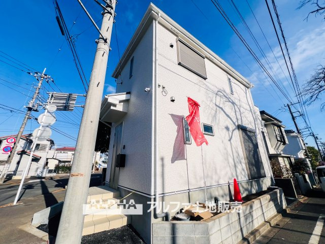 ~福生南田園~ Newly built houseの外観|【outward appearance】
◆時を忘れる場所◆みんなが集い、食事と楽しい会話が始まる。話に夢中になり、ついつい時を忘れ夜半過ぎになってしまう。そんな束の間の幸せを感じさせてくれる場所。