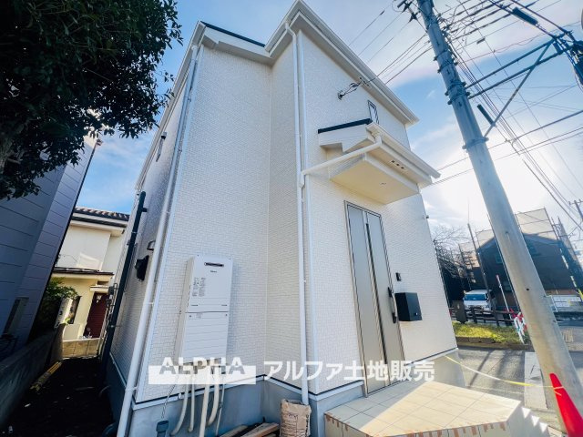 ~福生南田園~ Newly built houseの前面道路含む現地写真|【Blue sky】
◆青空に包まれて◆ベランダから望む紺碧の空。外を眺め時を忘れるなんて、ひさしかたぶりだろうか。こんなにも広く美しい情景が我が家にも広がっているなんて。こんな時間を大切にしたい。