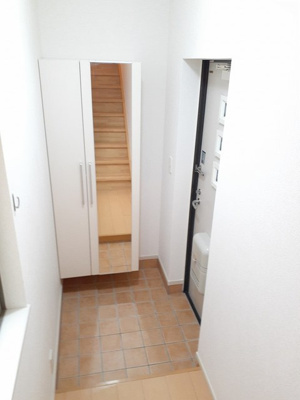 【玄関】 | メゾン・ミニヨンⅡ