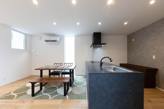 【居間・リビング】