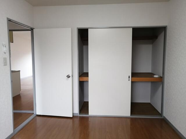 ハイツ井出の収納