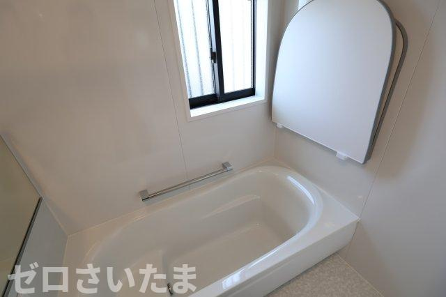 《仲介手数料無料》南区大字太田窪2609-4新築一戸建ての浴室
