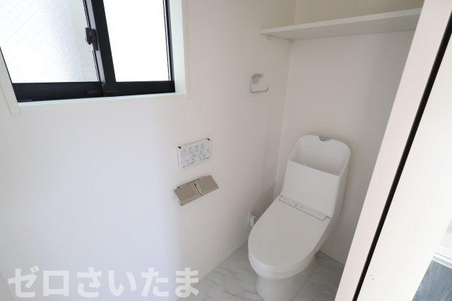 《仲介手数料無料》南区大字太田窪2609-4新築一戸建てのトイレ