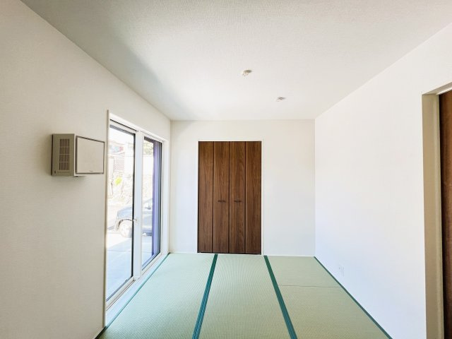 橿原市菖蒲町　第1期　全2棟の和室|フローリングだけでなく、和室もあります