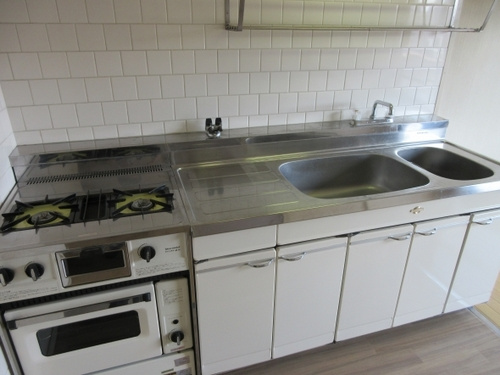 ライオンズマンション久留米のキッチン|お料理しやすいキッチンです※同タイプのお部屋になります。