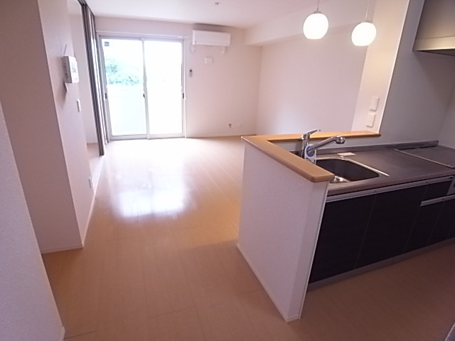 シャルマンハイムB棟の居間・リビング