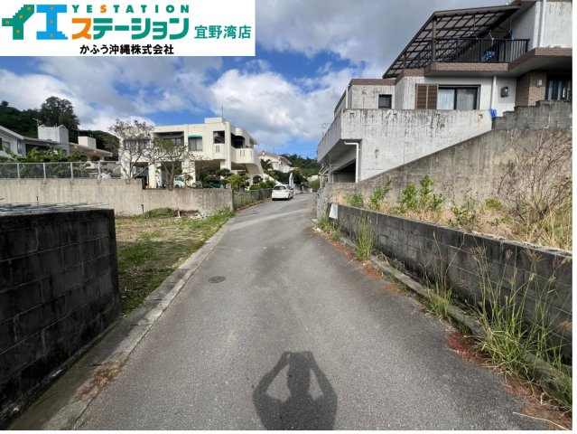 西原町字翁長東　土地の外観