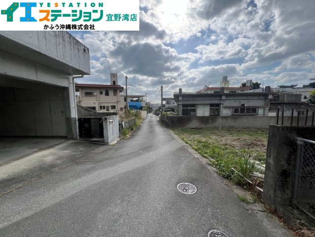 西原町字翁長東　土地の外観